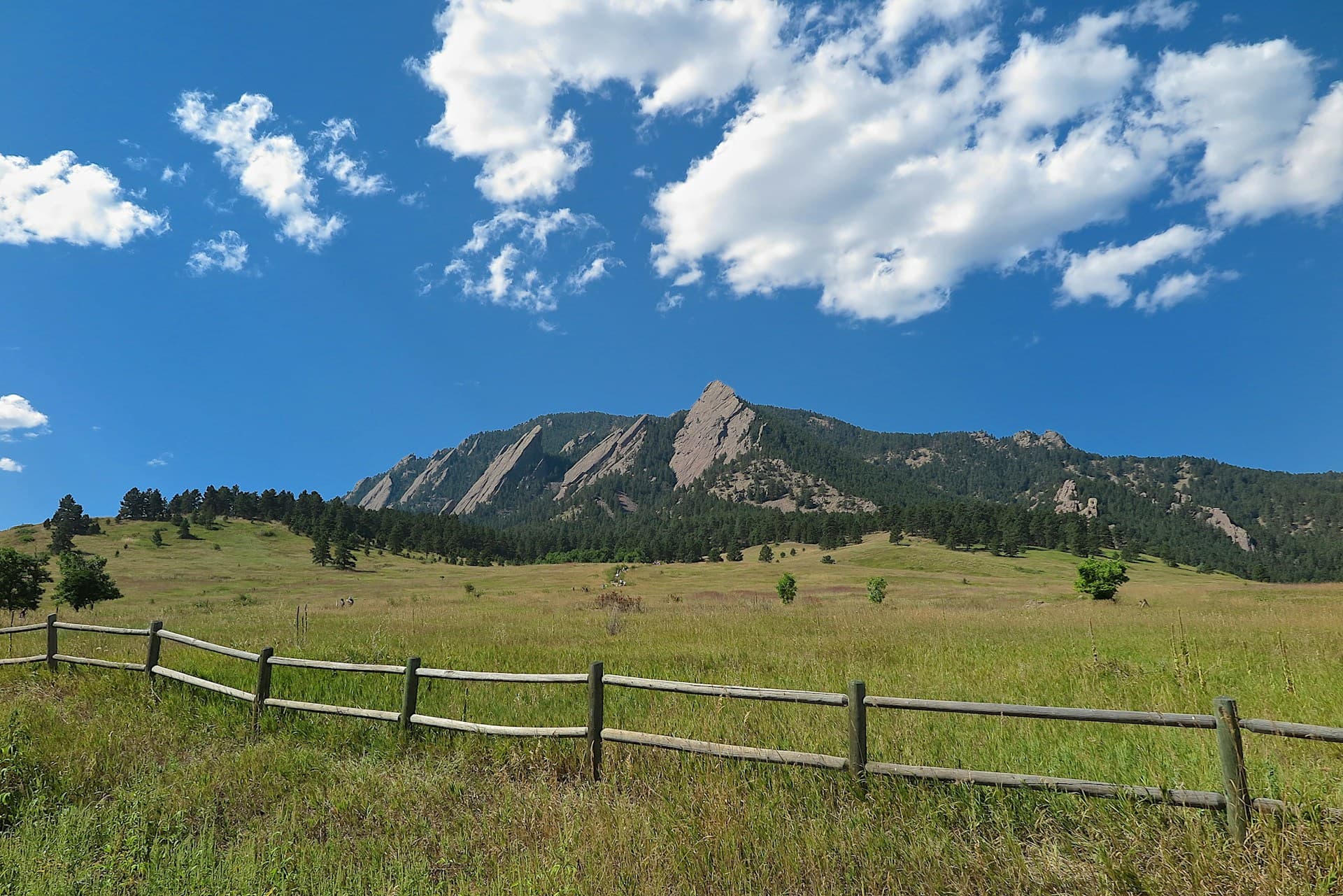 The Flatirons with clear blue sky